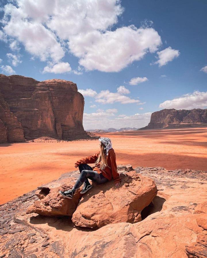 Wadi Rum Shooting Stars Camp Екстериор снимка