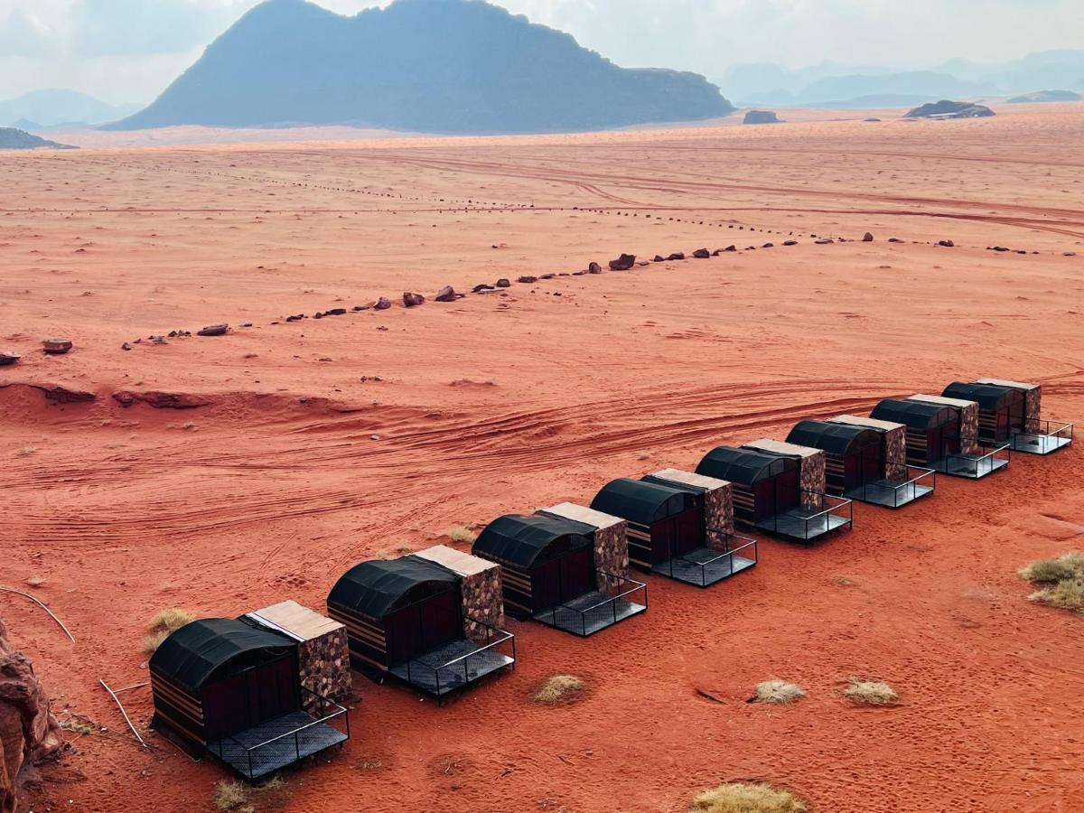 Wadi Rum Shooting Stars Camp Екстериор снимка